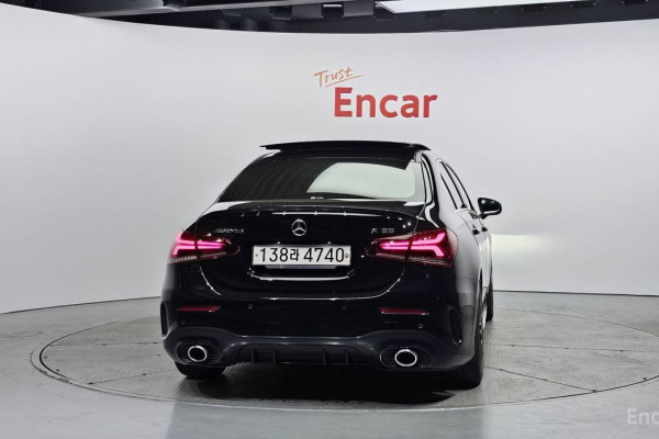 2021 Mercedes-Benz A-Класс AMG с пробегом 17 882 км