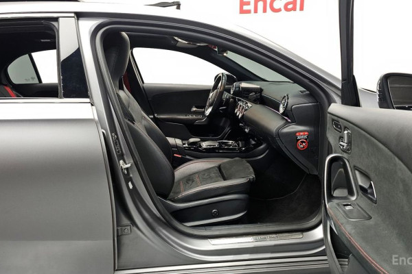 2022 Mercedes-Benz A-Класс AMG с пробегом 62 381 км