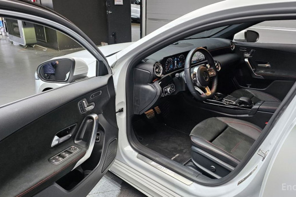 2021 Mercedes-Benz A-Класс AMG с пробегом 79 549 км