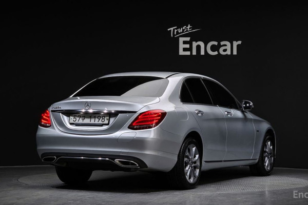 2018 Mercedes-Benz C-Класс с пробегом 42 040 км