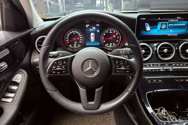 2020 Mercedes-Benz C-Класс с пробегом 30 320 км