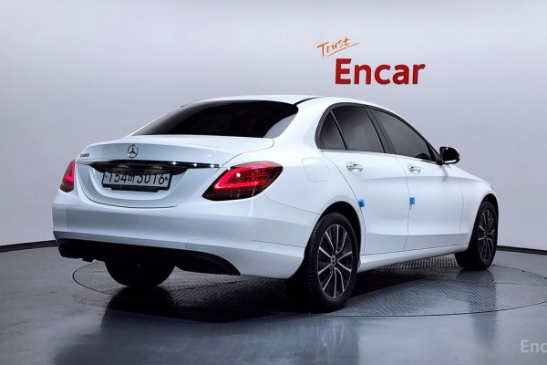 2020 Mercedes-Benz C-Класс с пробегом 11 392 км