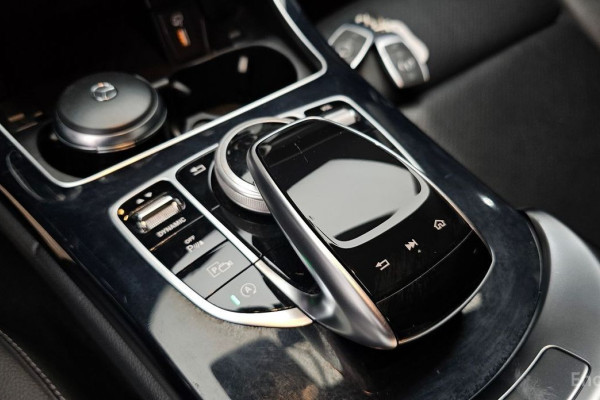 2020 Mercedes-Benz C-Класс с пробегом 82 862 км