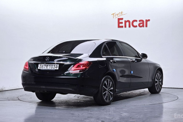 2019 Mercedes-Benz C-Класс с пробегом 97 700 км