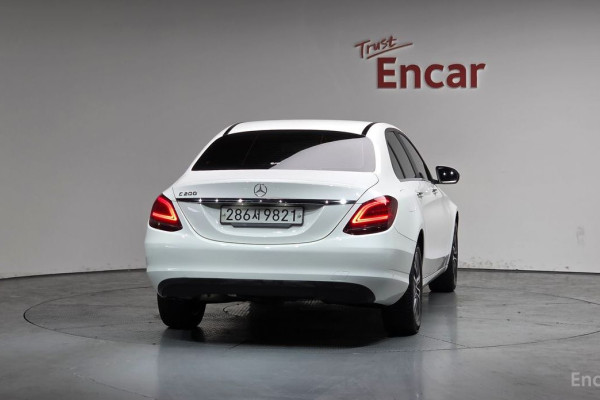 2020 Mercedes-Benz C-Класс с пробегом 75 360 км