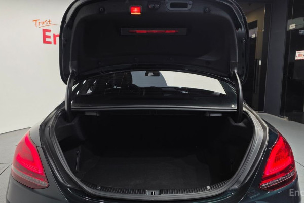 2019 Mercedes-Benz C-Класс с пробегом 104 371 км