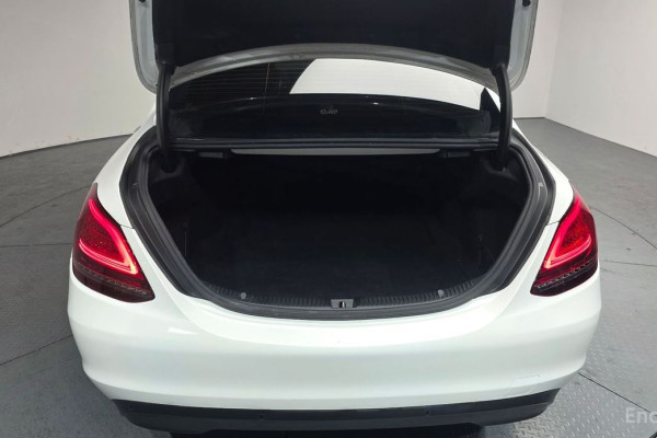 2020 Mercedes-Benz C-Класс с пробегом 75 360 км