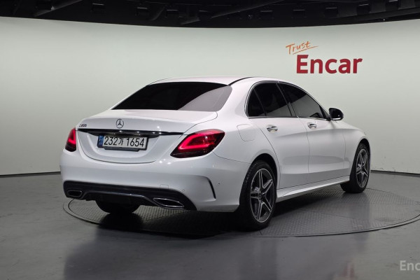 2020 Mercedes-Benz C-Класс AMG с пробегом 69 110 км