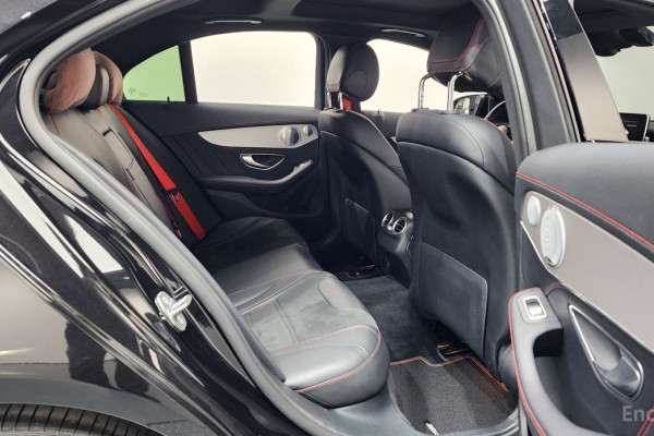 2018 Mercedes-Benz C-Класс AMG с пробегом 53 896 км