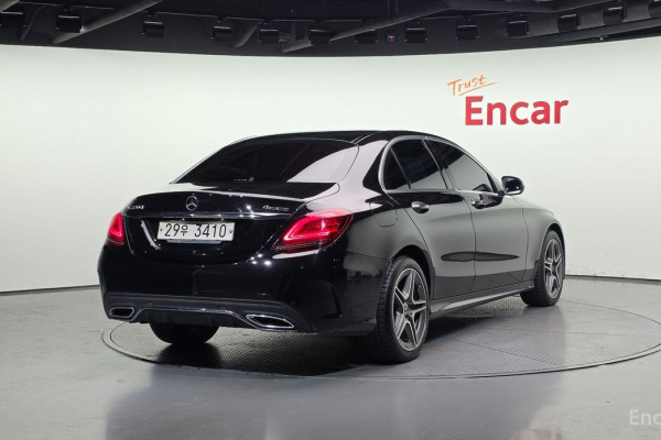 2019 Mercedes-Benz C-Класс AMG с пробегом 105 300 км