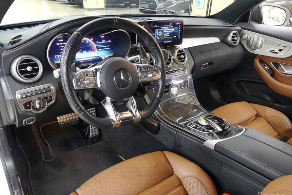 2022 Mercedes-Benz C-Класс AMG с пробегом 24 451 км