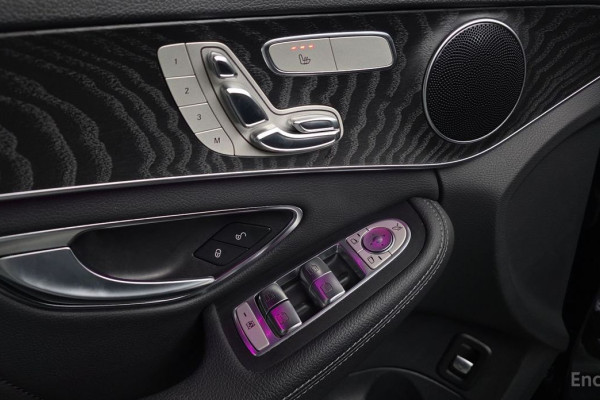 2019 Mercedes-Benz C-Класс AMG с пробегом 105 300 км