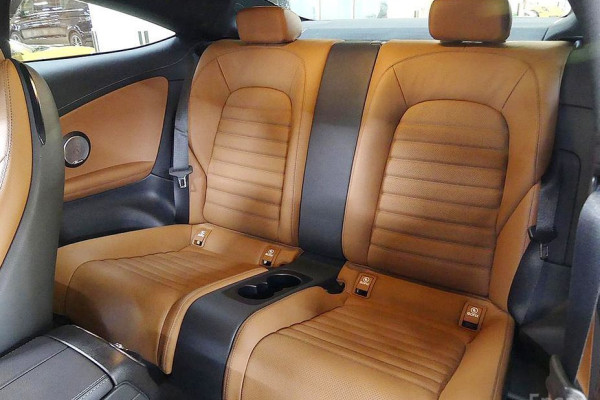 2022 Mercedes-Benz C-Класс AMG с пробегом 24 451 км