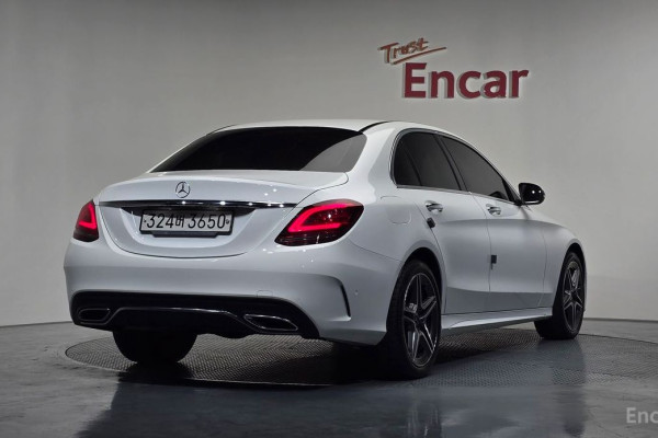 2021 Mercedes-Benz C-Класс AMG с пробегом 45 687 км