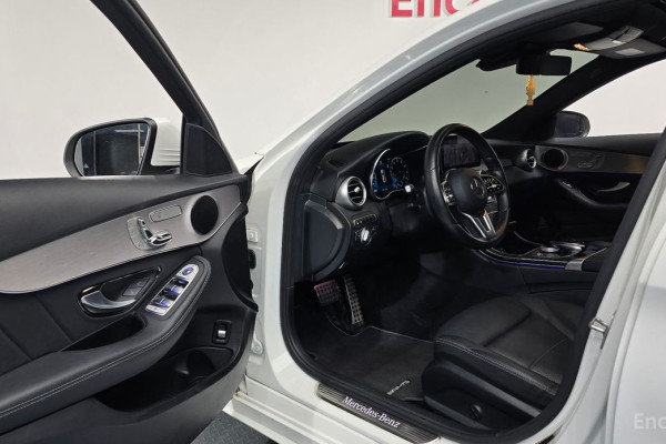 2021 Mercedes-Benz C-Класс AMG с пробегом 45 687 км