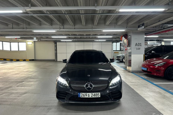 2021 Mercedes-Benz C-Класс AMG с пробегом 49 446 км