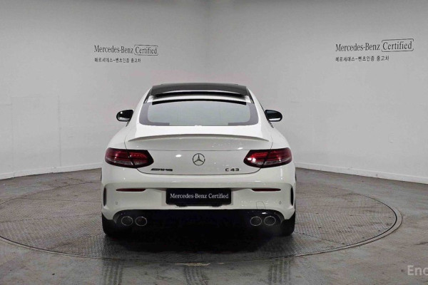 2021 Mercedes-Benz C-Класс AMG с пробегом 45 072 км