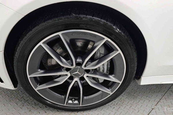 2021 Mercedes-Benz C-Класс AMG с пробегом 45 072 км