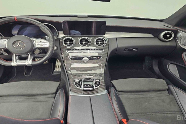 2021 Mercedes-Benz C-Класс AMG с пробегом 45 072 км