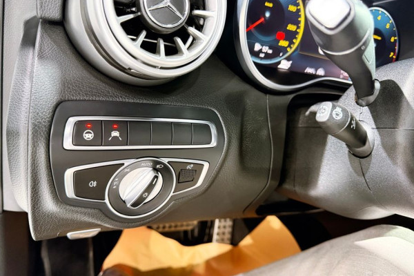 2021 Mercedes-Benz C-Класс AMG с пробегом 13 989 км