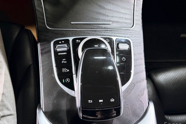 2021 Mercedes-Benz C-Класс AMG с пробегом 13 989 км