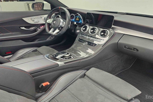 2021 Mercedes-Benz C-Класс AMG с пробегом 45 072 км