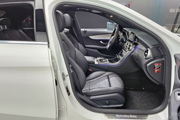 2021 Mercedes-Benz C-Класс AMG с пробегом 26 772 км