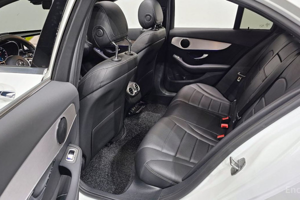 2021 Mercedes-Benz C-Класс AMG с пробегом 26 772 км