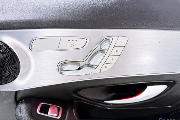 2021 Mercedes-Benz C-Класс AMG с пробегом 13 989 км