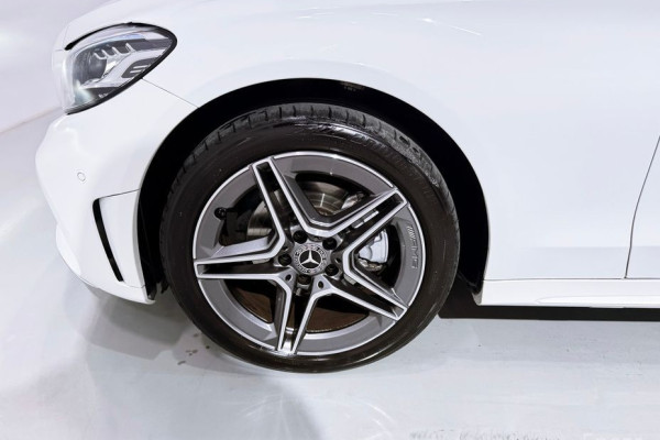 2021 Mercedes-Benz C-Класс AMG с пробегом 13 989 км