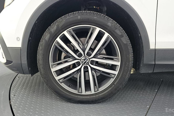 2022 Volkswagen Tiguan с пробегом 44 037 км