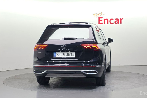 2022 Volkswagen Tiguan с пробегом 38 836 км