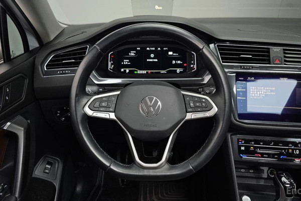 2022 Volkswagen Tiguan с пробегом 44 037 км