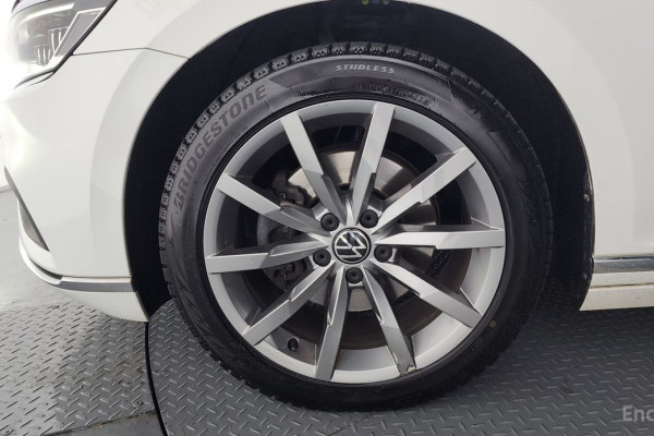 2022 Volkswagen Passat с пробегом 103 934 км