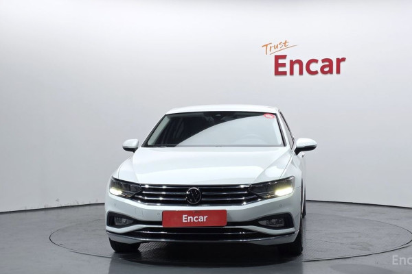 2022 Volkswagen Passat с пробегом 29 313 км