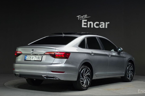 2021 Volkswagen Jetta с пробегом 49 179 км