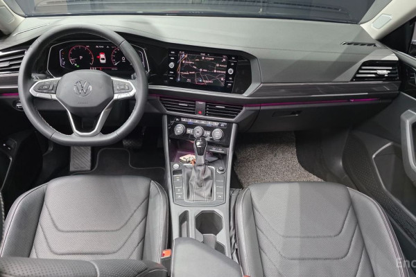 2022 Volkswagen Jetta с пробегом 43 516 км