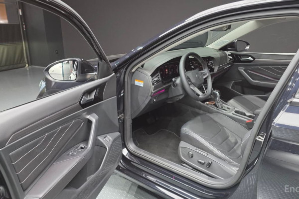 2022 Volkswagen Jetta с пробегом 43 516 км