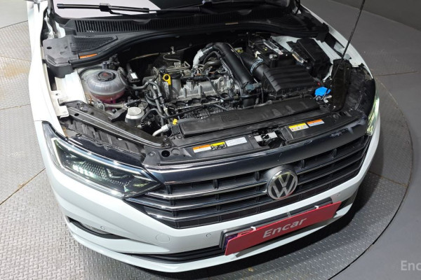 2021 Volkswagen Jetta с пробегом 56 100 км