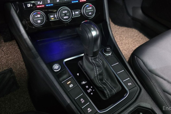 2021 Volkswagen Jetta с пробегом 43 268 км