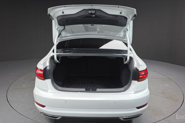 2021 Volkswagen Jetta с пробегом 56 100 км