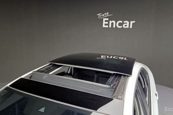 2022 Volkswagen Jetta с пробегом 23 968 км