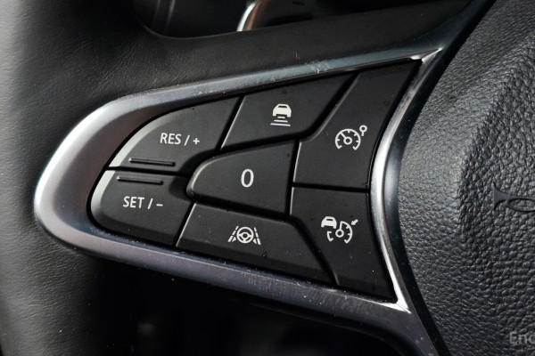 2022 Renault Samsung XM3 с пробегом 38 816 км