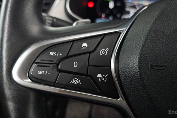 2022 Renault Samsung XM3 с пробегом 42 004 км