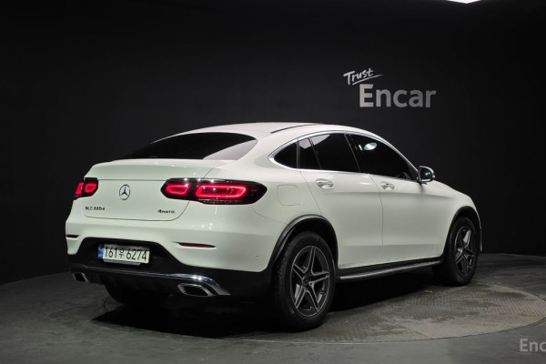 2021 Mercedes-Benz GLC с пробегом 64 475 км