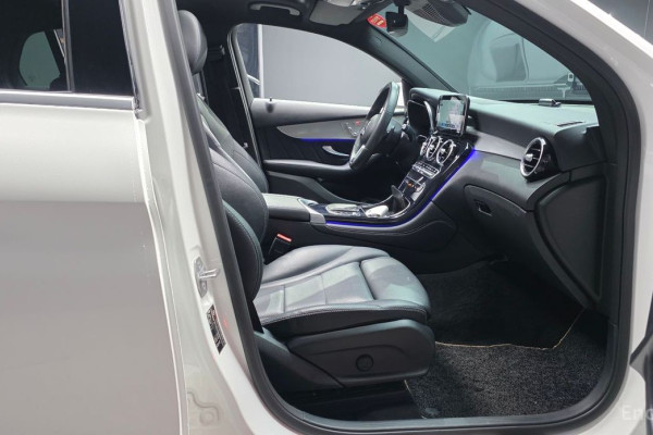 2021 Mercedes-Benz GLC с пробегом 64 475 км