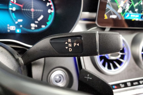 2022 Mercedes-Benz GLC с пробегом 47 375 км