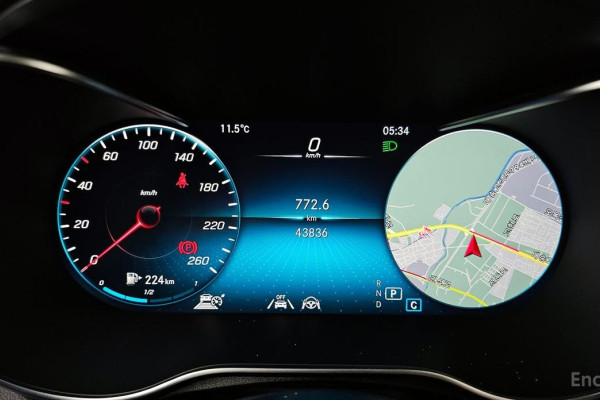 2021 Mercedes-Benz GLC с пробегом 43 836 км