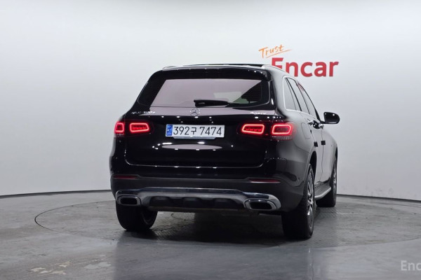 2021 Mercedes-Benz GLC с пробегом 88 415 км