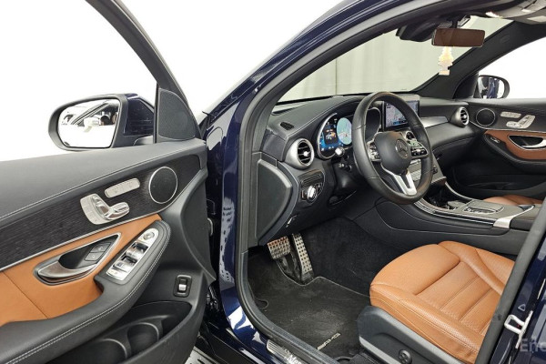 2021 Mercedes-Benz GLC с пробегом 43 836 км
